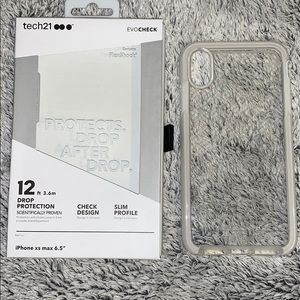 Tech21 EvoCheck iPhone XS Max white/clear case